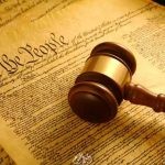 الفرق بين الدستور المكتوب والدستور غير المكتوب